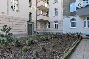 Cozy Studio Seredyńskiego by Renters