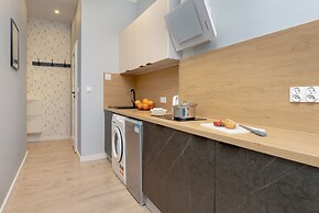Cozy Studio Seredyńskiego by Renters