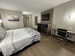 Red Roof Inn Richmond, VA – W Broad St