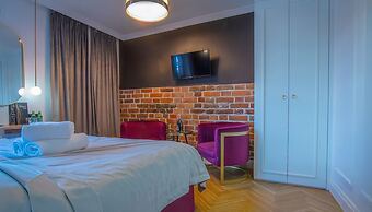 Motlawa Apartments - Old Town by the river, Fast Wifi