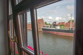 Motlawa Apartments - Old Town by the river, Fast Wifi