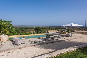 Villa Balatella by Wonderful Italy