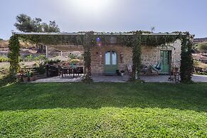 Villa Balatella by Wonderful Italy