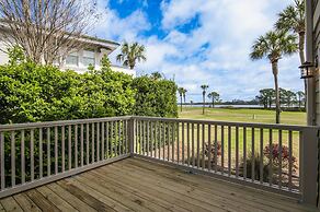 819 Harbour Point 'steel Magnolia on the Bay'