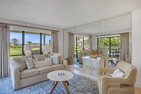 819 Harbour Point 'steel Magnolia on the Bay'