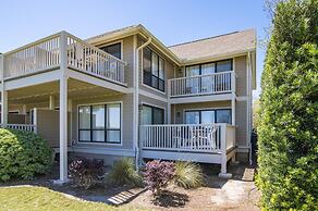 819 Harbour Point 'steel Magnolia on the Bay'