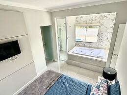 Casa luxuosa De Piscina e Hidromassagem