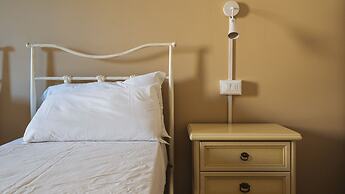 Marina Bike Family Home