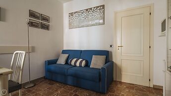 Marina Bike Family Home