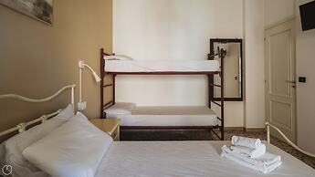 Marina Bike Family Home