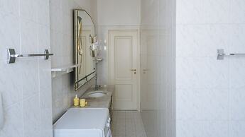 Marina Bike Family Home