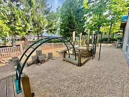 Condo Wintergreen pet Friendly Pool Access