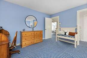 Wintergreen Retreat Jacuzzi Sauna dog Friendly