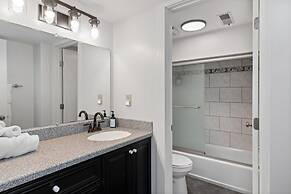 Wintergreen Retreat Jacuzzi Sauna dog Friendly