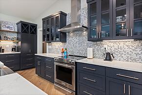 Oasis Near Charlottesville With Pool Grill