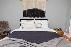 Oasis Near Charlottesville With Pool Grill