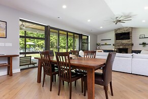 Oasis Near Charlottesville With Pool Grill