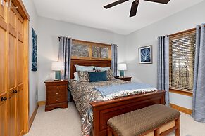 111 Hickory Springs in Wintergreen Resort