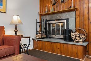 Condo at Wintergreen Walk to Slope Pool Access