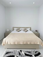 Los Arditos Duplex Penthouse Sliema