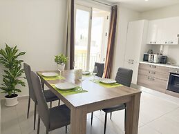 Los Arditos Duplex Penthouse Sliema
