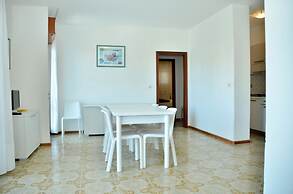Comfy Flat for 6 Guests in Bibione - Beahost