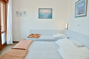 Comfy Flat for 6 Guests in Bibione - Beahost