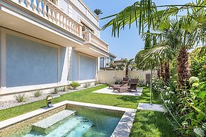 Luxury Lakefront Catullo with pool