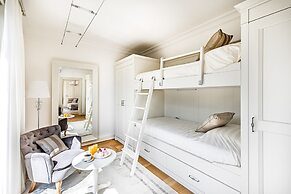 Luxury Lakefront Catullo with pool