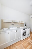 Luxury Lakefront Catullo with pool