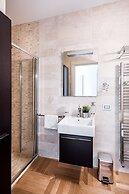 Luxury Lakefront Catullo with pool