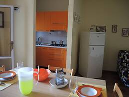 Cozy Flat With 3 Shared Pools and Private Garden