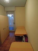 Cozy Flat With 3 Shared Pools and Private Garden