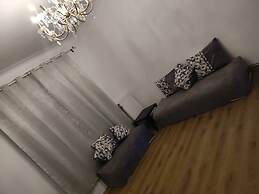 Room in Guest Room - Charming Room W Located in Brussels