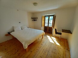 Room in Guest Room - Cavergno - Casa Coerente