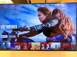 Chic & Green Penthouse - Domotic Comfort in Milans Trendy Nightlife Di