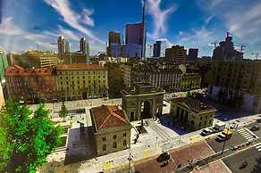 Chic & Green Penthouse - Domotic Comfort in Milans Trendy Nightlife Di