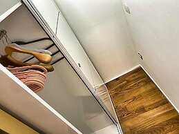 Chic & Green Penthouse - Domotic Comfort in Milans Trendy Nightlife Di