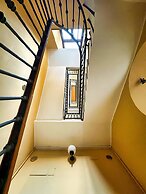 Chic & Green Penthouse - Domotic Comfort in Milans Trendy Nightlife Di