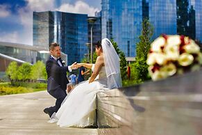 Chic & Green Penthouse - Domotic Comfort in Milans Trendy Nightlife Di