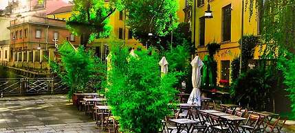 Chic & Green Penthouse - Domotic Comfort in Milans Trendy Nightlife Di