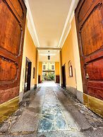 Chic & Green Penthouse - Domotic Comfort in Milans Trendy Nightlife Di