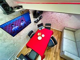 Chic & Green Penthouse - Domotic Comfort in Milans Trendy Nightlife Di