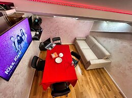 Chic & Green Penthouse - Domotic Comfort in Milans Trendy Nightlife Di