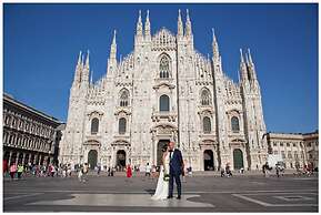 Chic & Green Penthouse - Domotic Comfort in Milans Trendy Nightlife Di