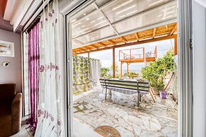 Magical View Studios 1 Asproneri, Kamena Vourla