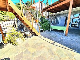 Magical View Studios 1 Asproneri, Kamena Vourla