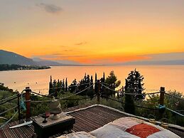 Magical View Studios 1 Asproneri, Kamena Vourla