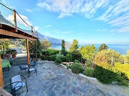 Magical View Studios 1 Asproneri, Kamena Vourla