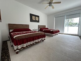 Acapulco Diamante Home
